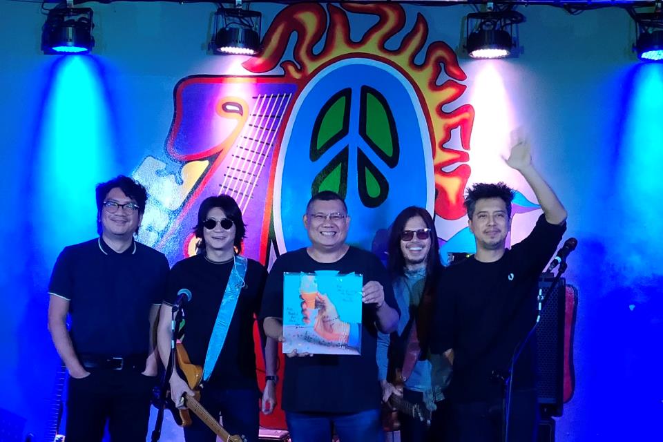 Orange & Lemons’ smash debut rereleased in colored vinyl with gatefold