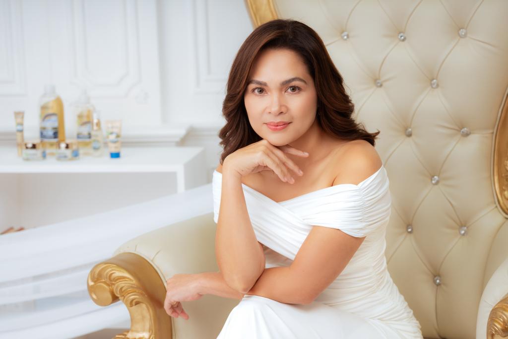Judy Ann Santos-Agoncillo enters 'Golden Era' with Bioten Hyaluronic Gold |  BusinessMirror